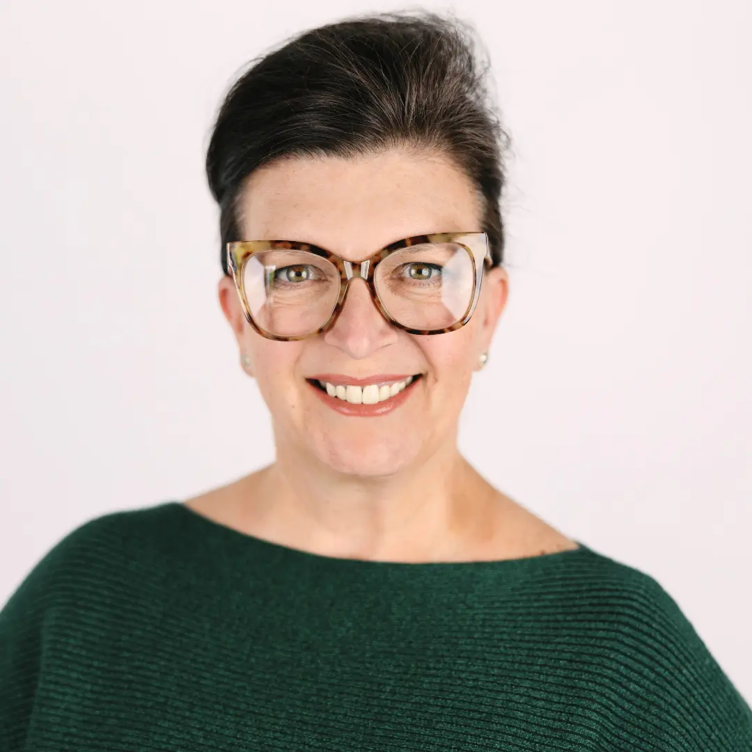 Kristi Word headshot